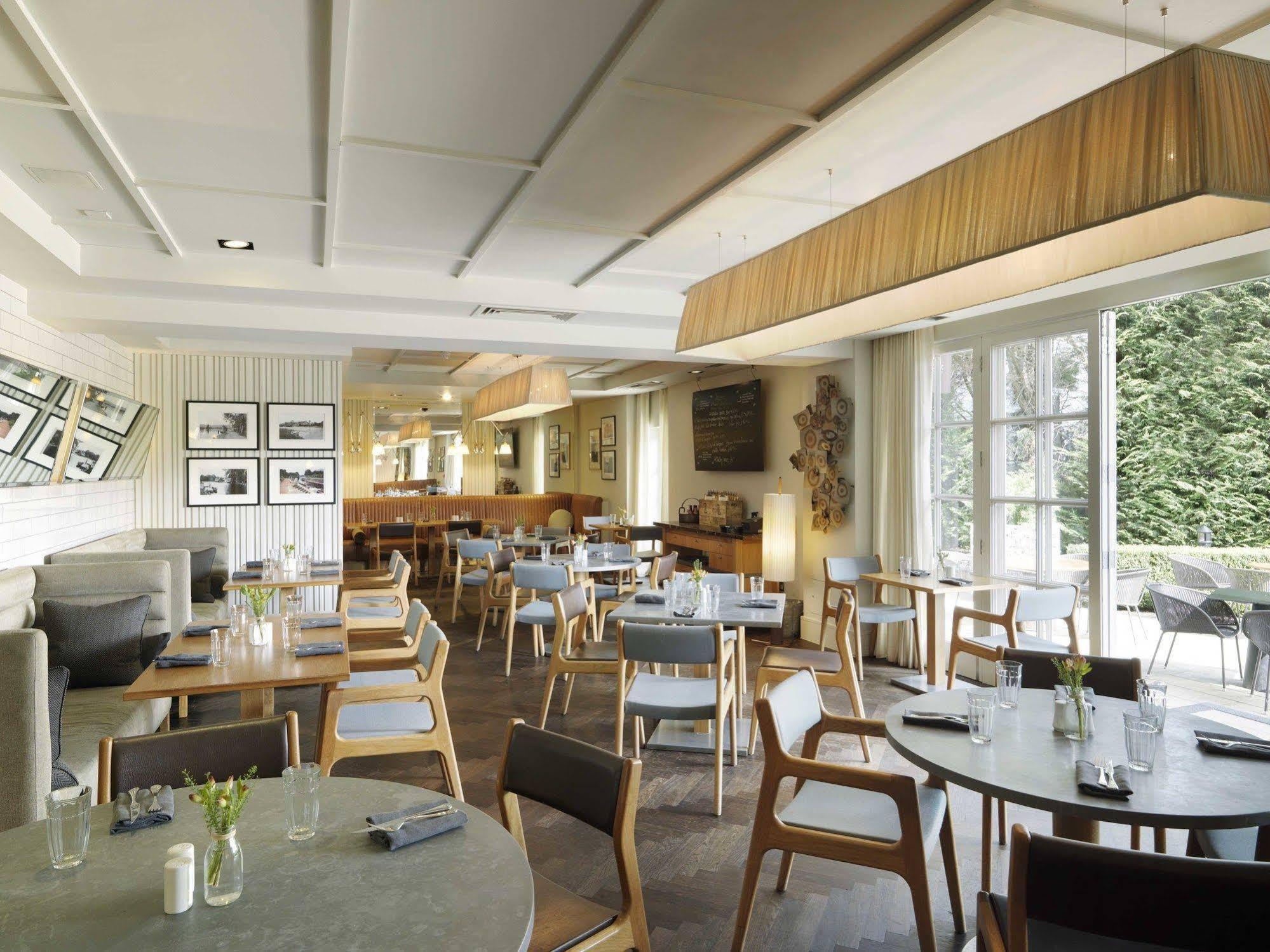 The Runnymede On Thames (Adults Only) Hotel Егъм Екстериор снимка