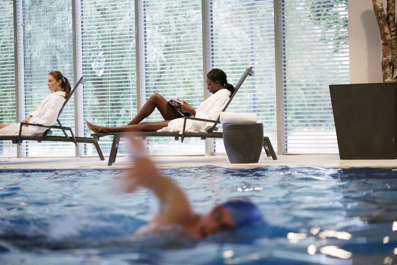 The Runnymede On Thames (Adults Only) Hotel Егъм Екстериор снимка